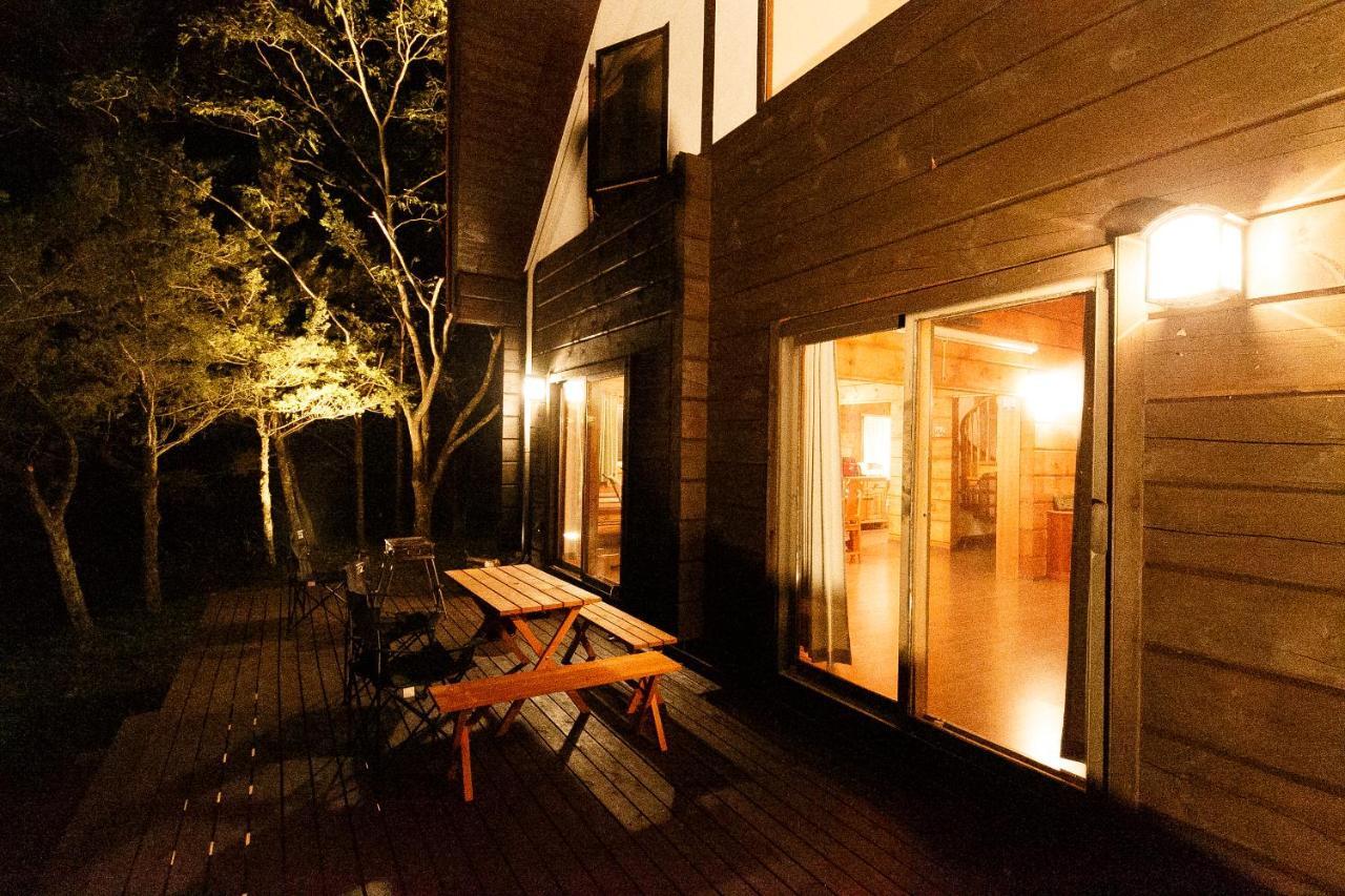 ログハウスせせらぎ Tsuru Exterior photo